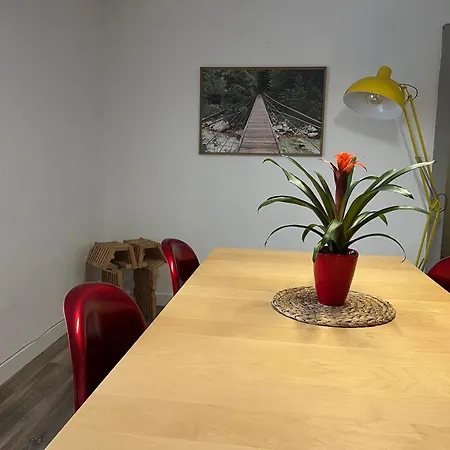 Spacieux Avec 4 A Appartamento